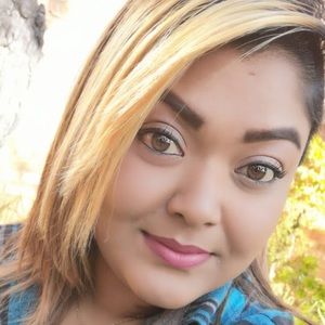 Meet your Posher, Calene